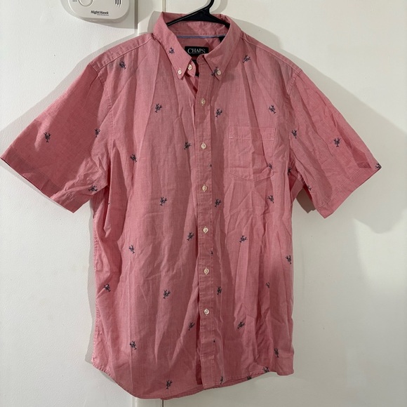 Chaps Mens L Red Pink Lobster Print Short Sleeve Button Down Shirt Front Pocket - Picture 1 of 8